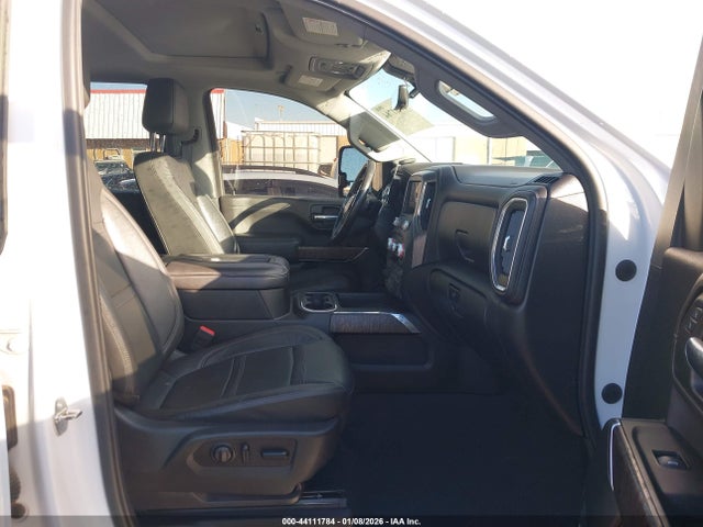 General Motors Sierra 2500HD 4wd  Standard Bed Denali