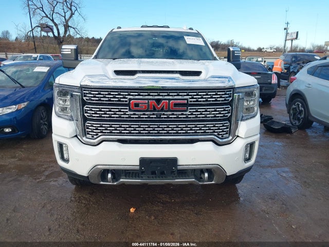 General Motors Sierra 2500HD 4wd  Standard Bed Denali