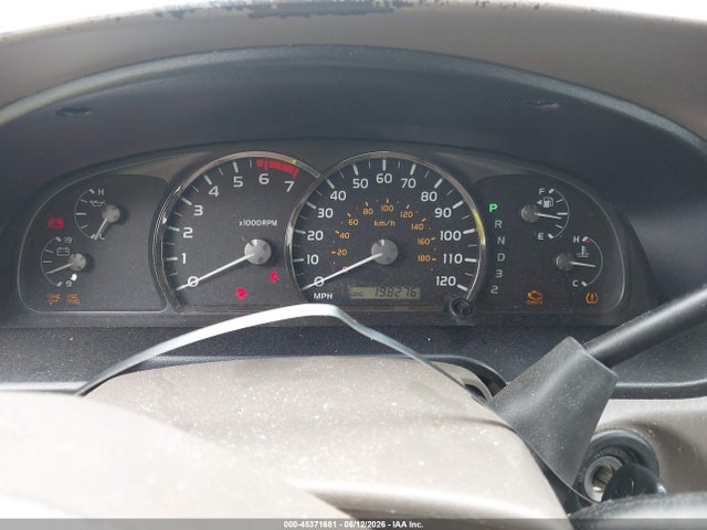 Toyota Sequoia Sr5 V8