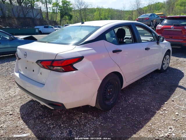 Nissan Versa 1.6 S