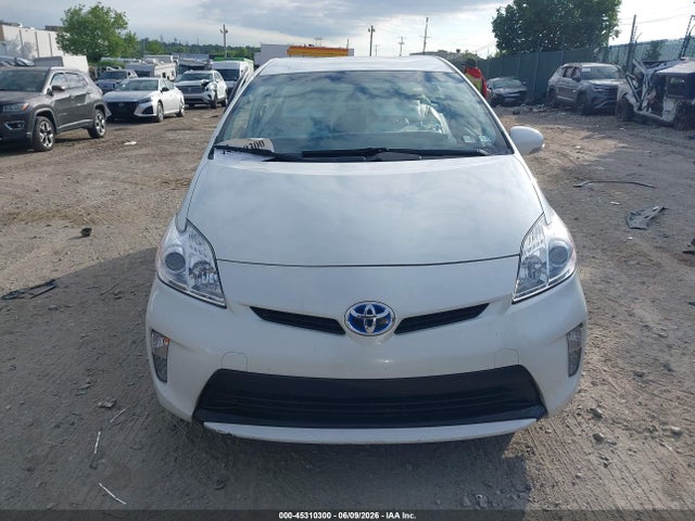 Toyota Prius Persona Series Special Edition