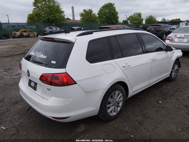 Volkswagen Golf Tsi S