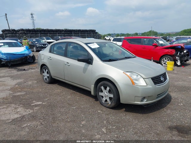 Salvage Nissan Sentra Image