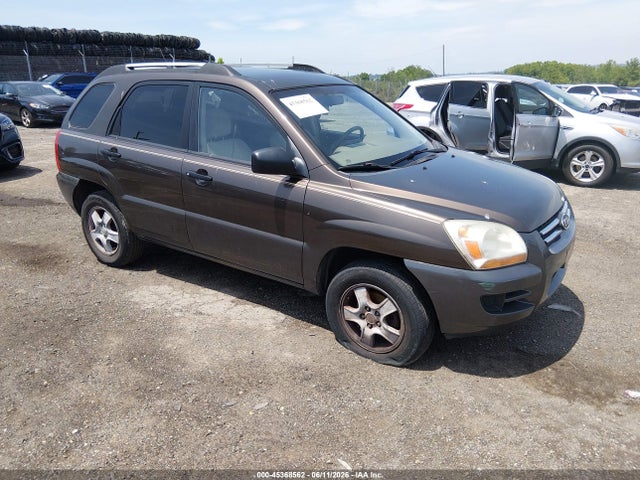 Salvage Kia Sportage Image