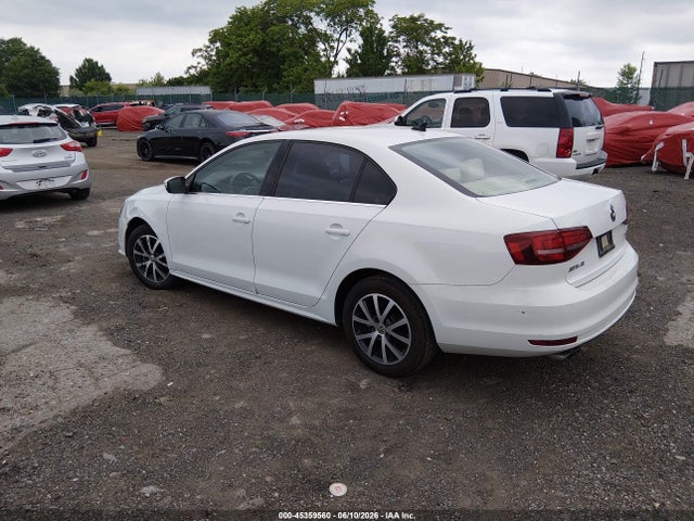 Volkswagen Jetta 1.4t Se