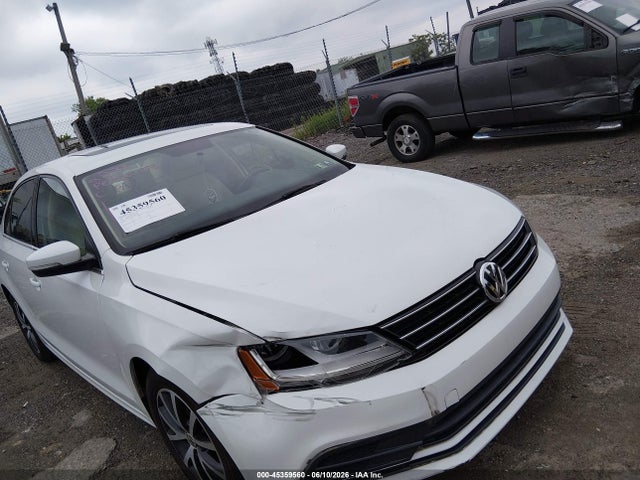 Volkswagen Jetta 1.4t Se