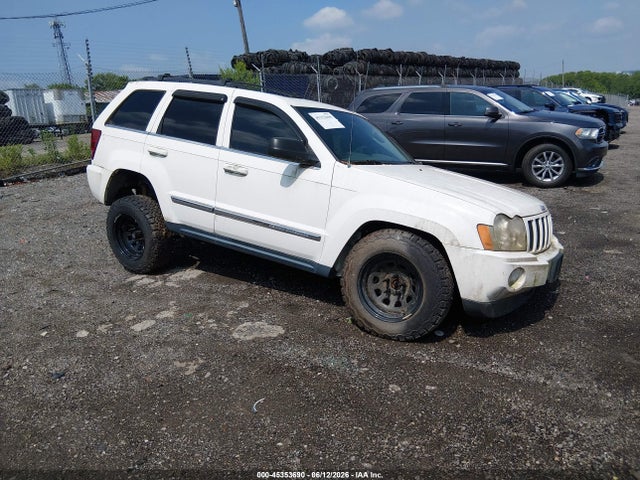 Salvage Jeep Grand Cherokee Image