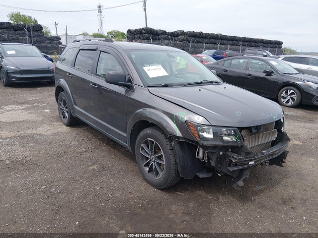 Salvage Dodge Journey Image