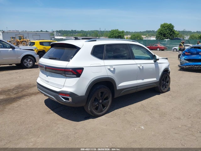 Volkswagen Taos 1.5t Se