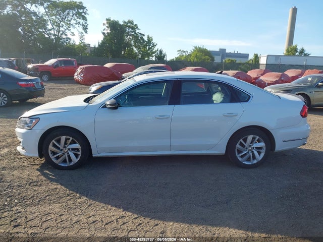 Volkswagen Passat 2.0t Se