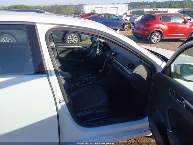Volkswagen Passat 2.0t Se