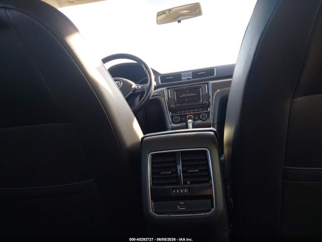 Volkswagen Passat 2.0t Se