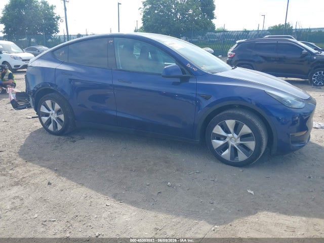 Salvage Tesla Model Y Image
