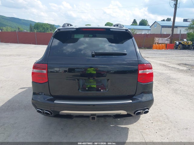 Porsche Cayenne S Transsyberia