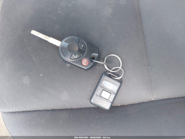 Ford Escape S