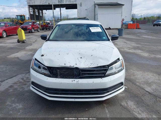 Volkswagen Jetta 1.4t S