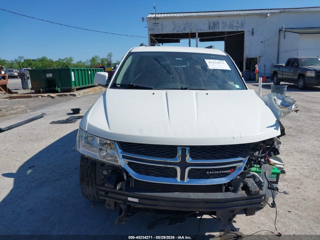 Dodge Journey Sxt