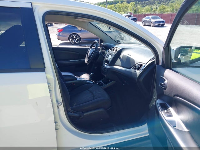 Dodge Journey Sxt