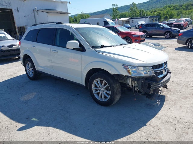 Salvage Dodge Journey Image