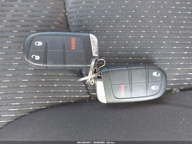 Dodge Journey Sxt