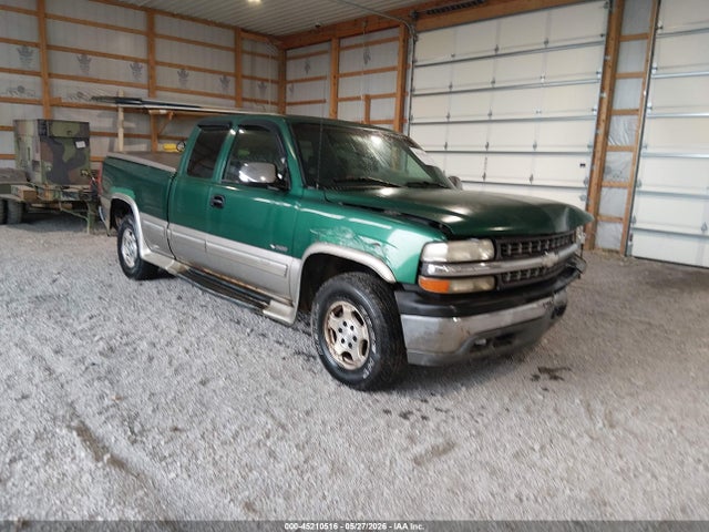 Salvage Chevrolet Silverado 1500 Image