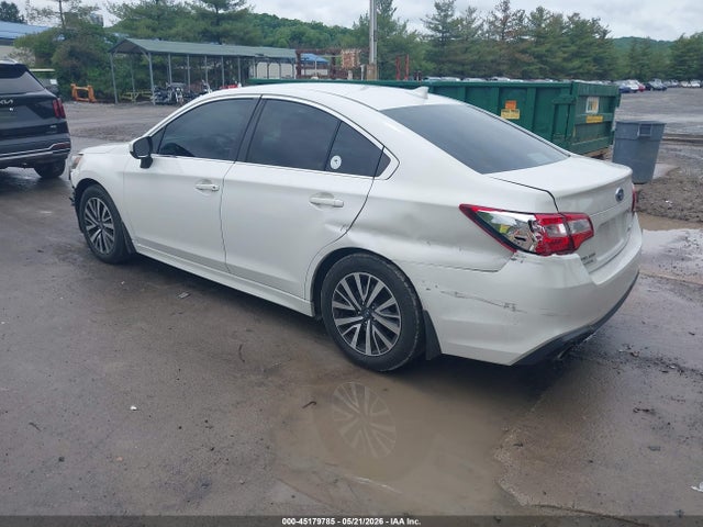 Subaru Legacy 2.5i Premium