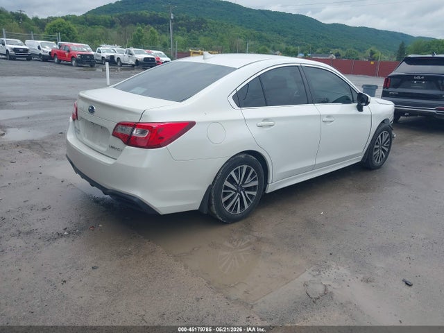 Subaru Legacy 2.5i Premium