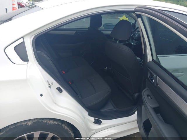 Subaru Legacy 2.5i Premium