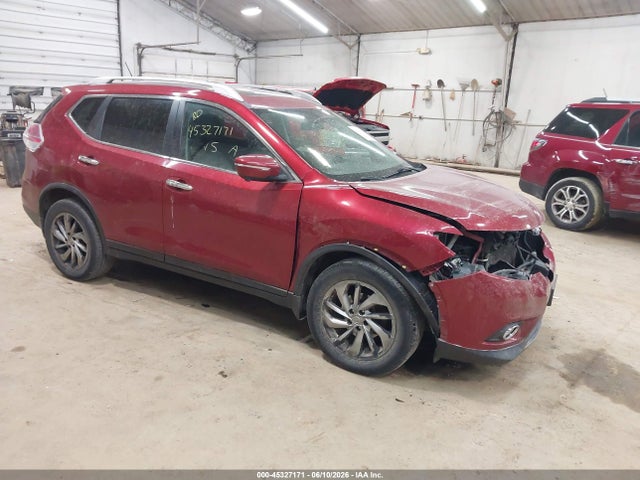 Salvage Nissan Rogue Image