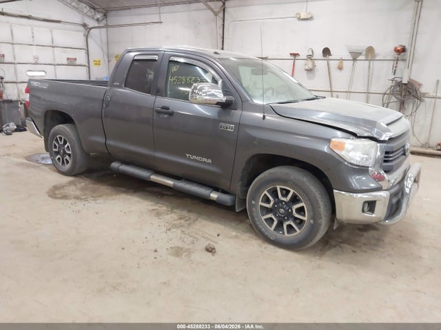 Salvage Toyota Tundra Image