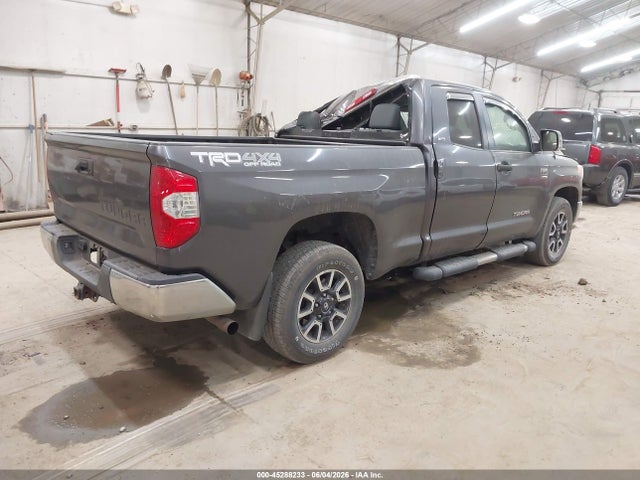 Toyota Tundra Sr5 5.7l V8