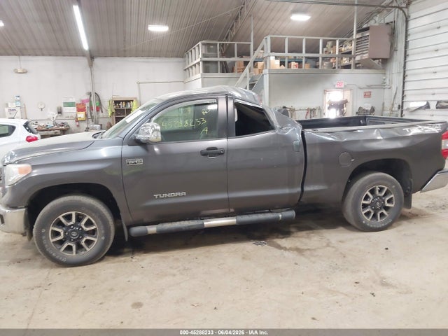Toyota Tundra Sr5 5.7l V8