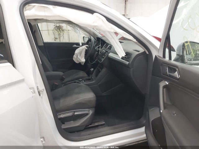 Volkswagen Tiguan 2.0t S
