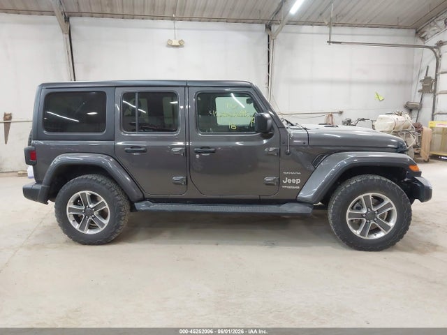 Jeep Wrangler Sahara 4x4