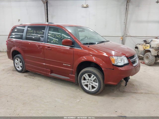 Salvage Dodge Grand Caravan Image