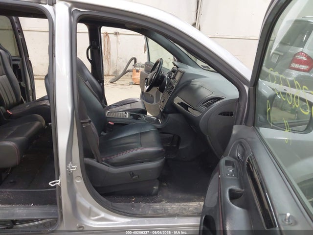 Dodge Grand Caravan Gt