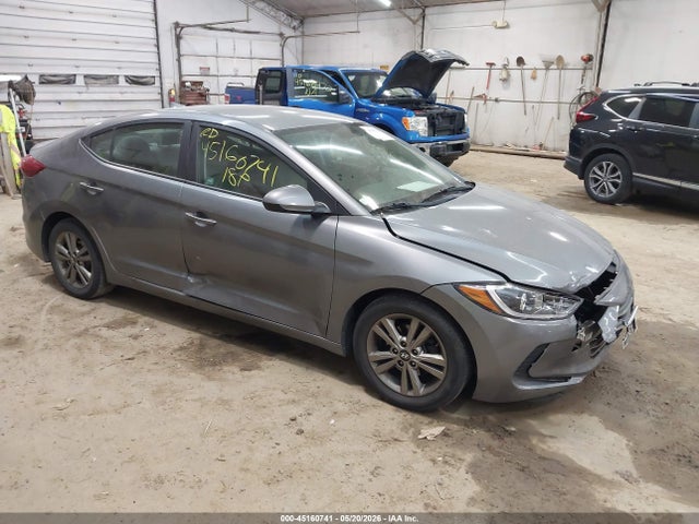 Salvage Hyundai ELANTRA Image