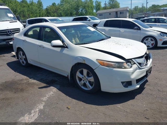 Salvage Acura TSX Image
