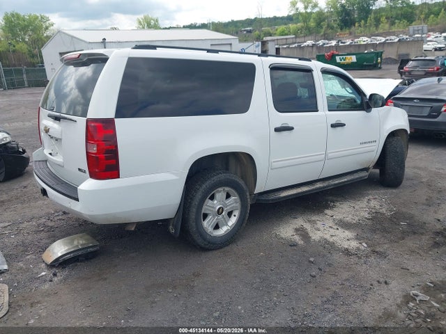 Chevrolet Suburban 1500 Ls