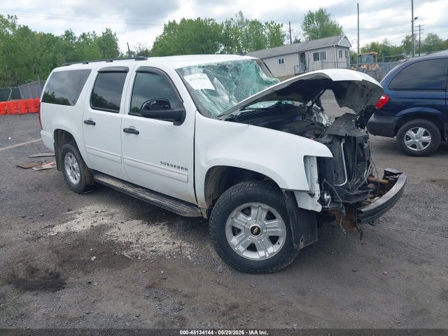 Salvage Chevrolet Suburban 1500 Image