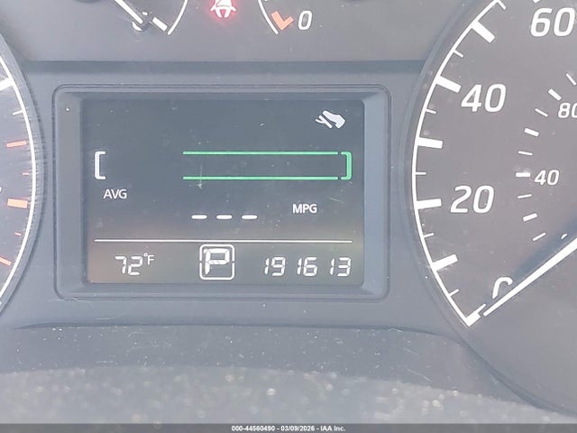 Nissan Sentra S