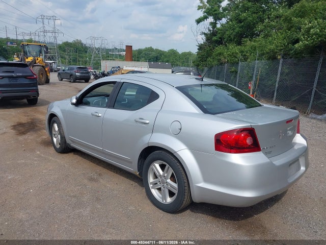 Dodge Avenger Sxt