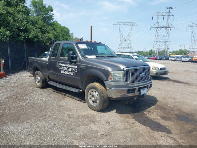 Salvage Ford F-250 Image