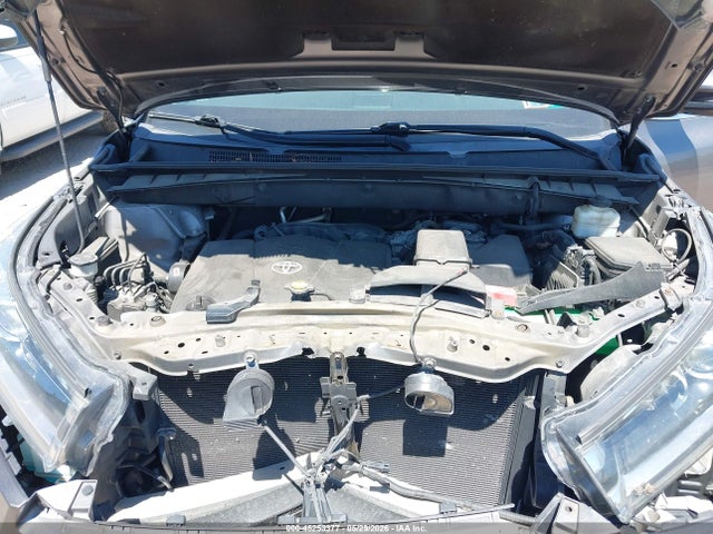 Toyota Highlander Limited