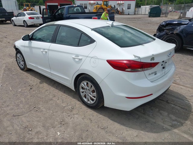 Hyundai ELANTRA Se