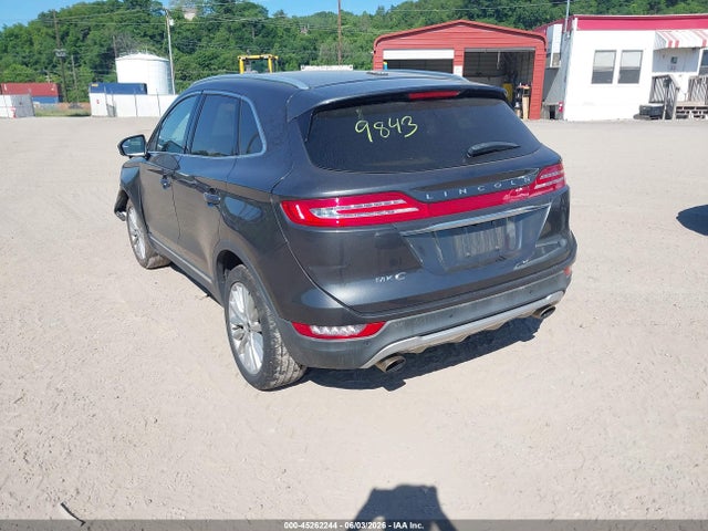 Lincoln MKC Standard