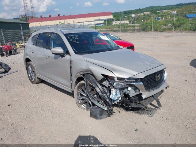 Salvage Mazda Cx Image