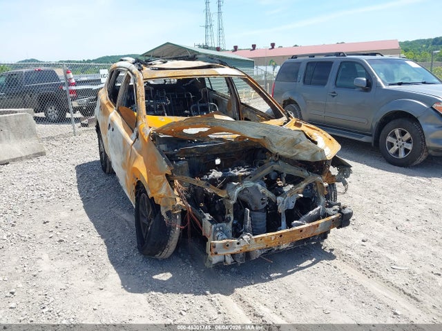Salvage Toyota RAV4 Image