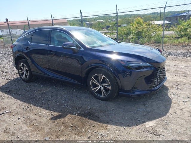 Salvage Lexus RX Image