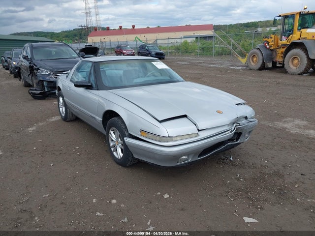 Salvage Buick Reatta Image